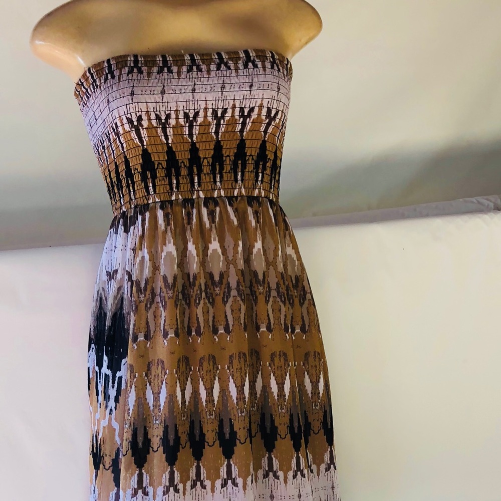 Guess women’s size S/P  long chiffon summer dress